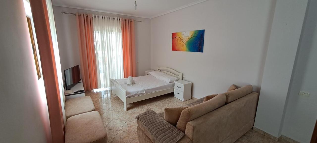 הוילה סרנדה Biorn House מראה חיצוני תמונה