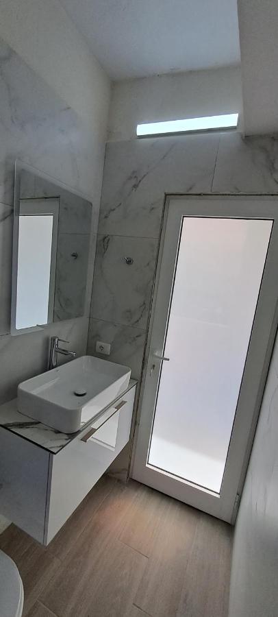 הוילה סרנדה Biorn House מראה חיצוני תמונה